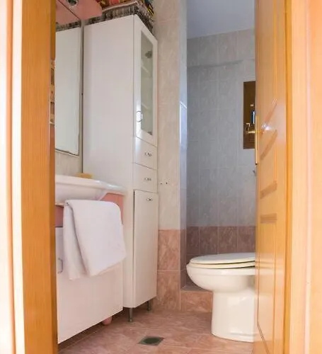 Quiet Panoramic Sea View -large Balcony